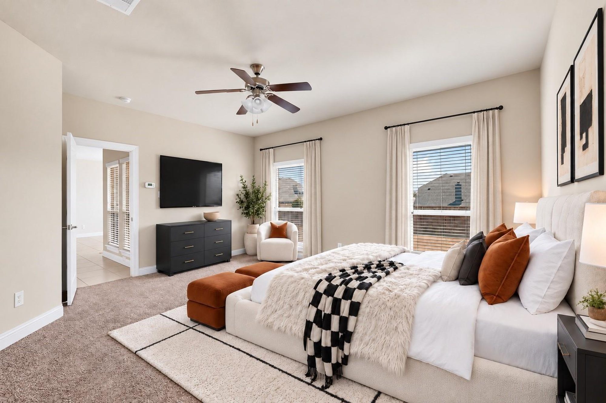 Primary suite